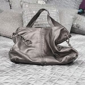 Authentic Michael Kors tote/crossbody
